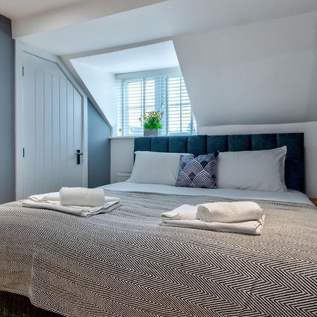 Stamford Central Stay - Stylish 2-Bed Apartment With Wifi Exterior foto